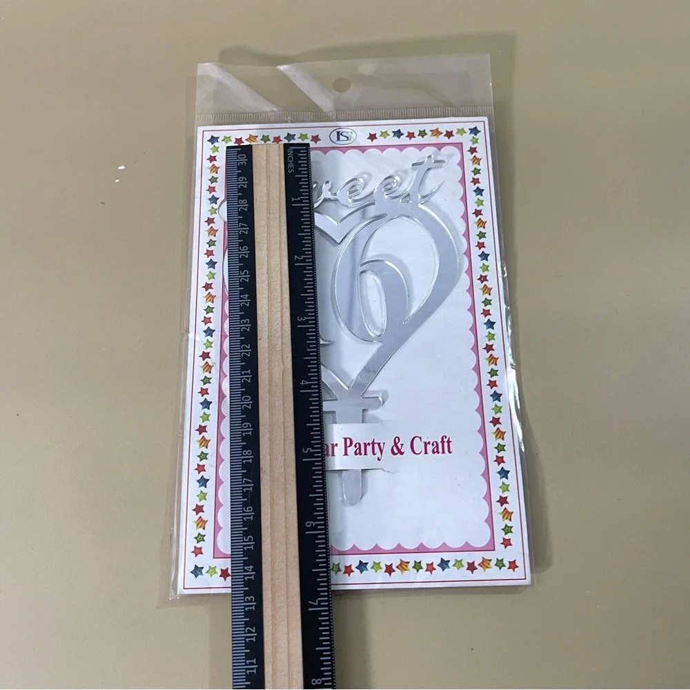 NWT Sweet 16 Cursive Acrylic Mirrored Cake Topper